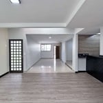 Sobrado de 212m² com 03 quartos à venda por R$ 1.300.000 no Residencial Village do Bosque em Goiânia/GO