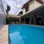 CASA DUPLEX COM PISCINA 3 SUITES NA PARQUELAÑDIA