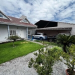 Casa à venda na Rua Alzir dos Santos Antunes, 823, Porto dos Padres, Paranaguá