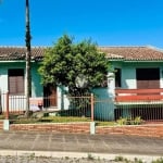 Casa em Bairro tranquilo com 3 Dormitórios e Suíte!