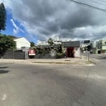 Casa comercial de esquina alugada no bairro Lourdes!