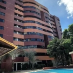 Belíssimo Apartamento 4/4 Sendo 03 Suítes 232m² em Capim Macio