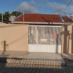 Oferta!! Casa 3/4 entre as avenida Maria Lacerda e Abel Cabral - Nova Parnamirim