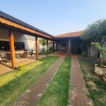 Casa à Venda  R$ 560.000,00 Localização: Parque dos Lagos, Ribeirão Preto - SP