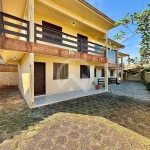 Casa à venda com 3 quartos no Balneário Leblon, Pontal do Paraná.