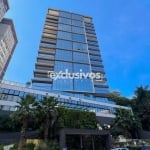 Apartamento alto padrão com 2 suítes mais 2 demi-suites e 3 vagas com 278m² privativos no América por R$ 3.600.000,00*