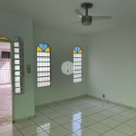 Casa com 3 quartos para alugar na Rua Galileu Galilei, 776, Condomínio Itamaraty, Ribeirão Preto