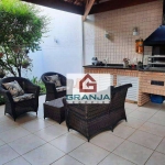 Casa com 3 dormitórios à venda, 149 m² por R$ 980.000,00 - Granja Viana - Cotia/SP