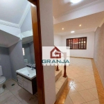 Linda Casa com 2 dormitórios à venda, 122 m² por R$ 570.000 - Jardim Sabiá - Cotia/SP