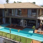 CASA A VENDA EM PRAIA DO FORTE, LITORAL NORTE DA BAHIA - Condomínio Praia Bella, acesso direto à praia, 7 suítes de alto padrão perto de tudo.