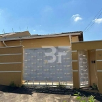 Casa com 5 vagas de garagem - Jardim Sevilha