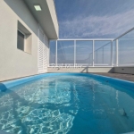 Cobertura duplex com 3  suítes e piscina no Novo Mundo