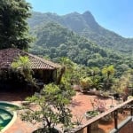 Espetacular casa com segurança e vista indescritível!