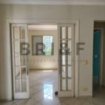 Apartamento à venda 65m² 1 quartos sendo 1 suíte, 2 varandas, 1 vaga demarcada. Campo Belo