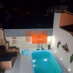 Casa com 4 dormitórios à venda, 300 m² por R$ 950.000,00 - Itaipu - Niterói/RJ