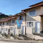 Casa com 3 dormitórios à venda, 106 m² por R$ 270.000,00 - Jardim Meudon - Teresópolis/RJ