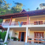 Casa com 5 dormitórios, 242 m² - venda por R$ 2.500.000,00 ou aluguel por R$ 7.393,00/mês - Taumaturgo - Teresópolis/RJ