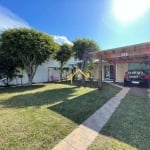 Casa com 4 dormitórios e amplo pátio à venda, por R$ 324.000 - Tramandaí/RS