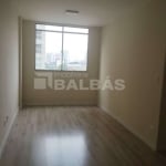 APARTAMENTO 1 DORMITÓRIO/1 VAGA - R: EUCLIDES PACHECO - R$ 3.000,00 - O PACOTE