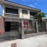 Sobrado à venda, 344 m² por R$ 795.000,00 - Vila Morangueira - Maringá/PR