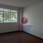 Sobrado com 3 dormitórios para alugar, 119 m² por R$ 1.477,00/mês - Zona 04 - Maringá/PR