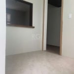 APARTAMENTO 02 DORMITÓRIOS À VENDA BAIRRO CAVALHADA.&lt;BR&gt;&lt;BR&gt;Apartamento com 50,66 de área privativa, 02 dormitórios, living, banheiro social. cozinha e área de serviço.&lt;BR&gt;Condomínio