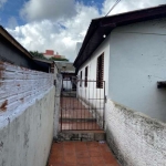 EXCELENTE OPORTUNUDADE DE NEGÓCIO, para locar ou morar com a família.&lt;BR&gt;Terreno de 6,60 x 35,20 m²  com 03 casas. &lt;BR&gt;Casa 01 dormitórios, com banheiro social, sala de estar, cozinha, áre