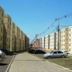 Apartamento em Sapucaia do Sul   em condominio fechado com dois dorm , sala , cozinha , e banheiro social . Condominio tem Salão de festas , play ground ,e canchas abertas para esporte