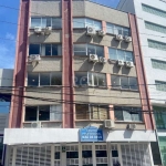 Sala comercial 44,67 m² área privativa.  Rua Jose de Alencar, bem em frente ao Hospital Mãe de Deus. Sala de frente para a rua Jose de Alencar, hoje é  composto por recepção e 2 consultórios médicos j