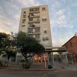 Vende-se excelente sala comercial com 32 m² de área privativa no bairro Menino Deus próximo da Azenha.&lt;BR&gt;Prédio com baixo custo condominial  , possui elevador e portaria 24 horas.&lt;BR&gt;O ba