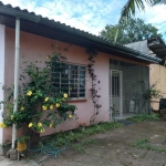 Vende Casa  com 2 dormitórios, cozinha, 1 banho,  área de serviço ,varanda. Terreno escriturado,   Condomínio familiar.&lt;BR&gt;Localização: 700m aprox do Rio Guaiba e da Igreja&lt;BR&gt;Segurança: p