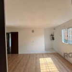 Casa de 3 dormitórios a venda no Bairro São Lucas.&lt;BR&gt;ótima casa em VIAMÃO/RS, 3 dormitórios, 2 banheiros, 2 vagas de garagem, com terreno amplo medindo 13m x 50m. Possui Churrasqueira, Terraço 