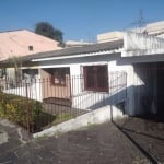 Casa com 2 dormitórios, sala, banheiro social, cozinha, área de serviço, vaga de garagem, pátio, gradeado. Agende uma visita com um dos nossos corretores.