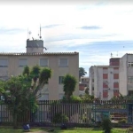 Apartamento no Bairro Parque dos Maias (Condomínio Guapuruvú).&lt;BR&gt;&lt;BR&gt; 2 dormitórios voltados para o Sol da manhã e apenas 1 lance de escada.&lt;BR&gt;&lt;BR&gt;Sala, cozinha separada e ár