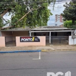 Terreno de esquina com excelente localização no Centro da cidade de Viamão, ideal para construção de prédio comercial ou residencial, na proximidade possui academias, Clínicas, supermercados, Escolas,