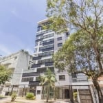 Apartamento GARDEN de 169,23 m2 com 3 dormitórios, sendo 1 suíte, todos com persianas motorizadas, living para 3 ou 4 ambientes, churrasqueira, lavabo, cozinha e área de serviço. Apartamento de frente