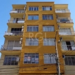 Excelente sala comercial no 4 Distrito,  próximo do Clube dos Gondoleiros, comercio local, escolas, e ponto de ônibus, condomínio com elevador e sistema de monitoramento.&lt;BR&gt;Fácil acesso a entra