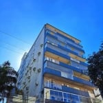 Vendo excelente cobertura com vista cinematografia, no Bairro Floresta.&lt;BR&gt;&lt;BR&gt;3 dormitórios, com 2 sacadas, 1 suíte. de frente.&lt;BR&gt;Sala com 2 living bem amplos, sala de jantar, copa