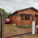 CASAS A VENDA | BAIRRO VILA NOVA&lt;BR&gt;&lt;BR&gt;Terreno com 3 casas pré fabricadas, com pátio todas as casas com 2 dormitórios, cozinha, sala , banheiro e área de serviço.