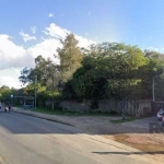 Ótimo terreno na Cavalhada, medindo 40 x 200m (8mil m²). plano, localizado em região de amplo fluxo e comércio. Solicite mais informações e agende uma visita.