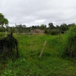 Terreno plano no bairro Hípica, pronto para construir. Com 11m de frente por 32m de comprimento, totalizando 352m² de área. Venha conhecer!