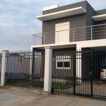 Casa em Terreno 10x36 área construída 155m quadrados casa com dois quartos sendo um suite possibilidade do terceiro quarto, 2 banheiros , 2 salas , com sacada e terraço, garagem para 2 carros . Aceita