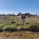 Terreno localizado na Praia Real no Munícipio da praia de Torres. &lt;BR&gt;Metragem 300 m2.&lt;BR&gt;Terreno plano pronto para construção. &lt;BR&gt;Esquina com a rua Z, ótima localização. &lt;BR&gt;