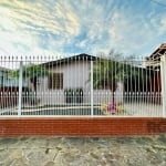 Casa 2 dormitórios com Suíte no Parque Florido em Gravataí&lt;BR&gt;&lt;BR&gt;Casa com 2 dormitórios,  sendo 1 suíte, 2 banheiros, sala de estar e jantar, área de serviço, com piscina nos fundos, Edíc