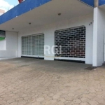 EXCELENTE PRÉDIO COMERCIAL NO CENTRO DE NOVO HAMBURGO COM 4 PAVIMENTOS EM PERFEITO ESTADO DE CONSERVAÇÃO.  Loja térrea com  ou- 450 a 500 m² alugada, e está para  locação.&lt;BR&gt;Quase todas as sala