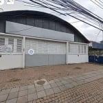 Excelente área comercial com amplo depósito/pavilhão mais amplo terreno de esquina em 2 avenidas de grande fluxo, composto de :&lt;BR&gt;&lt;BR&gt;*amplo depósito 726 m2, sem pilares, pé direito 12 me