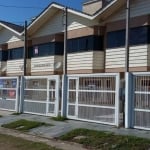 Excelente Sobrado em Tramandaí, Próximo da Plataforma, BEIRA-MAR.    &lt;BR&gt; &lt;BR&gt;São 2 DORMITÓRIO(S), com 2 suites, 2 banheiros, Sala, Cozinha, área de serviço, 1 vaga de garagem,  churrasque