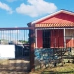 Vende-se uma casa  de 2 dormitórios no bairro Jardim Aparecida, com excelente localização e fácil acesso às principais vias da cidade. A casa conta com 2 banheiros, comodidade mais conforto e privacid