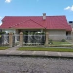 CASA, 5 DORMITÓRIOS, SENDO 3 SUITES, LAVABO, DEPENDÊNCIA EMPREGADA SEPARADA, , PISCINA COM AQUECIMENTO SOLAR. PORCELANATO EM TODAS AS PEÇAS, ESQUADRIAS E PORTAS INTERNAS EM PVC E ALUMÍNIO. GARAGEM PAR