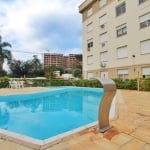 Excelente apartamento com 2 dormitórios em prédio com infra, piscina, elevador, portaria, elevador, salão de festas, play ground e churrasqueiras, imóvel já com móveis na cozinha, ar condicionado no d